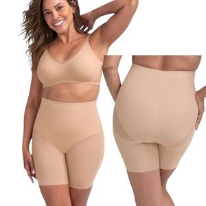 NWT- Honeylove SuperPower Mid-Waist  Short